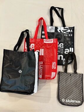 4x Lululemon Bags, 3 Large & 1 Small